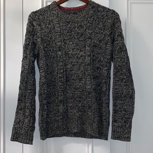 American eagle cable knit sweater